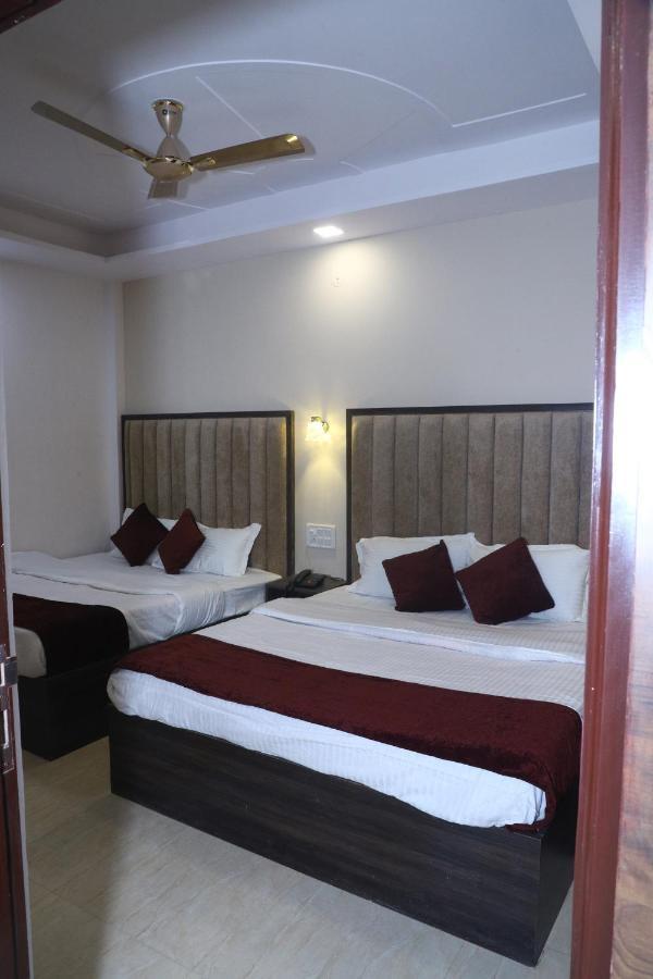 The Divine Oak Hotel Katra  Bagian luar foto