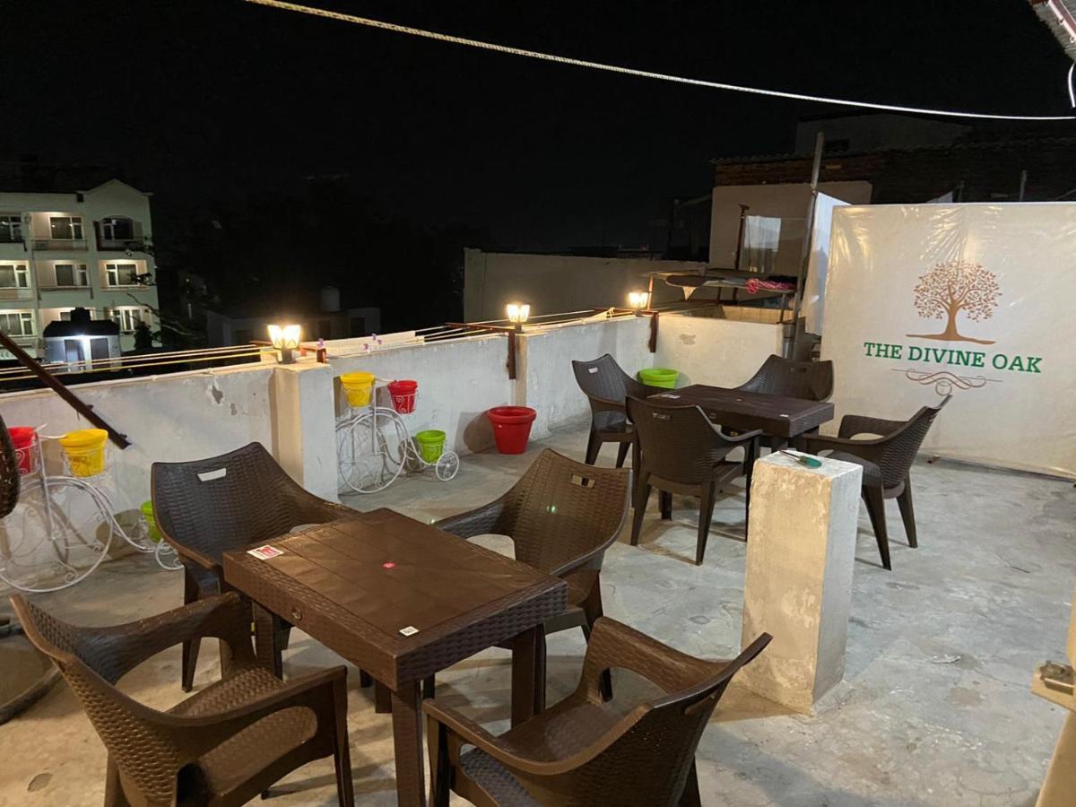 The Divine Oak Hotel Katra  Bagian luar foto