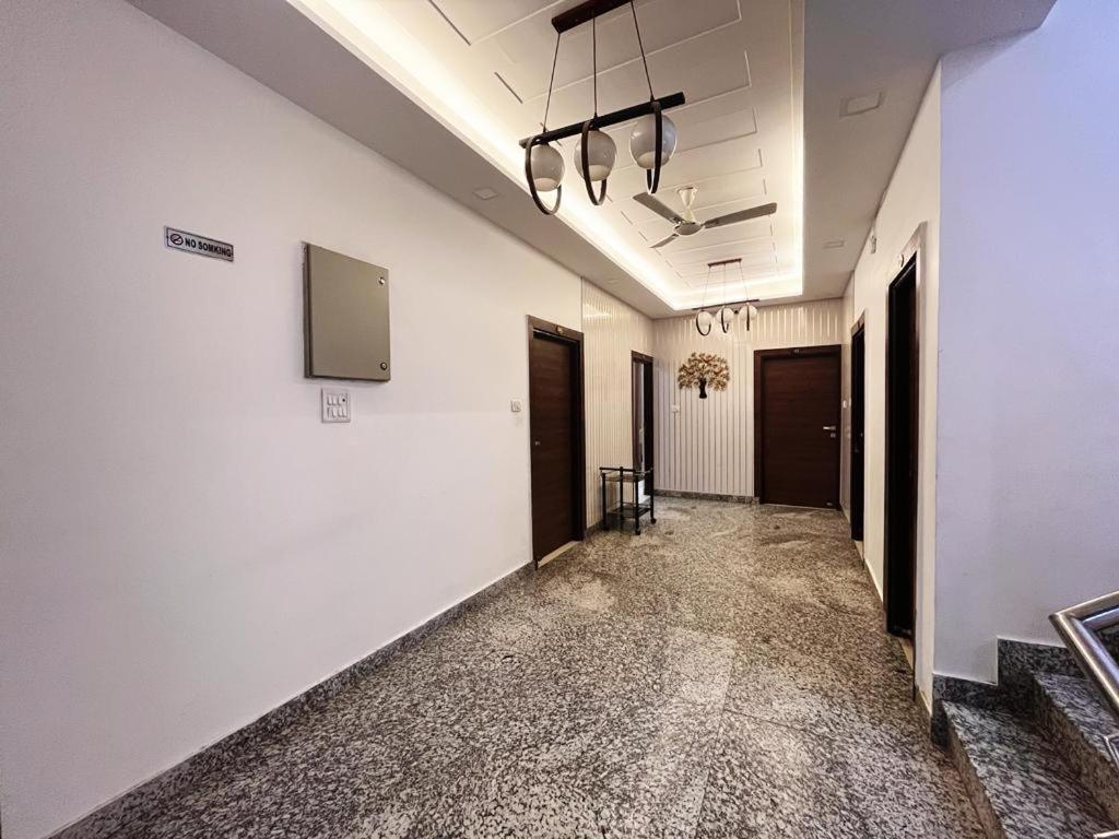 The Divine Oak Hotel Katra  Bagian luar foto